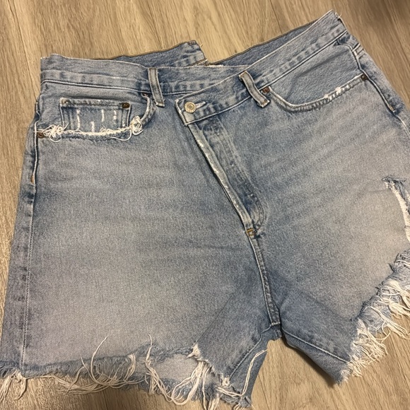 AGOLDE shorts - Picture 2 of 4